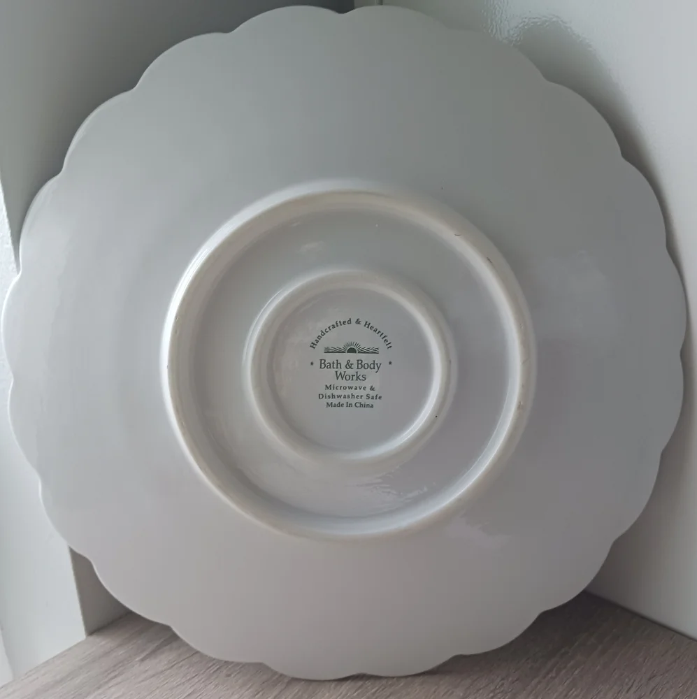 🌷 Bath & Bodyworks Large Ceramic Serving Plate / Platter - Picture 9 of 11